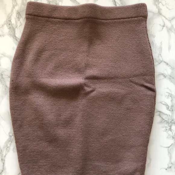 Fashion Nova Skirt - Picture 4 of 6